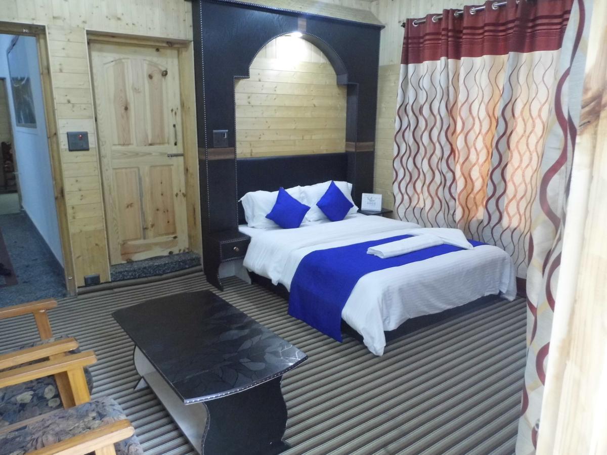 Hotel Gulmarg House Экстерьер фото