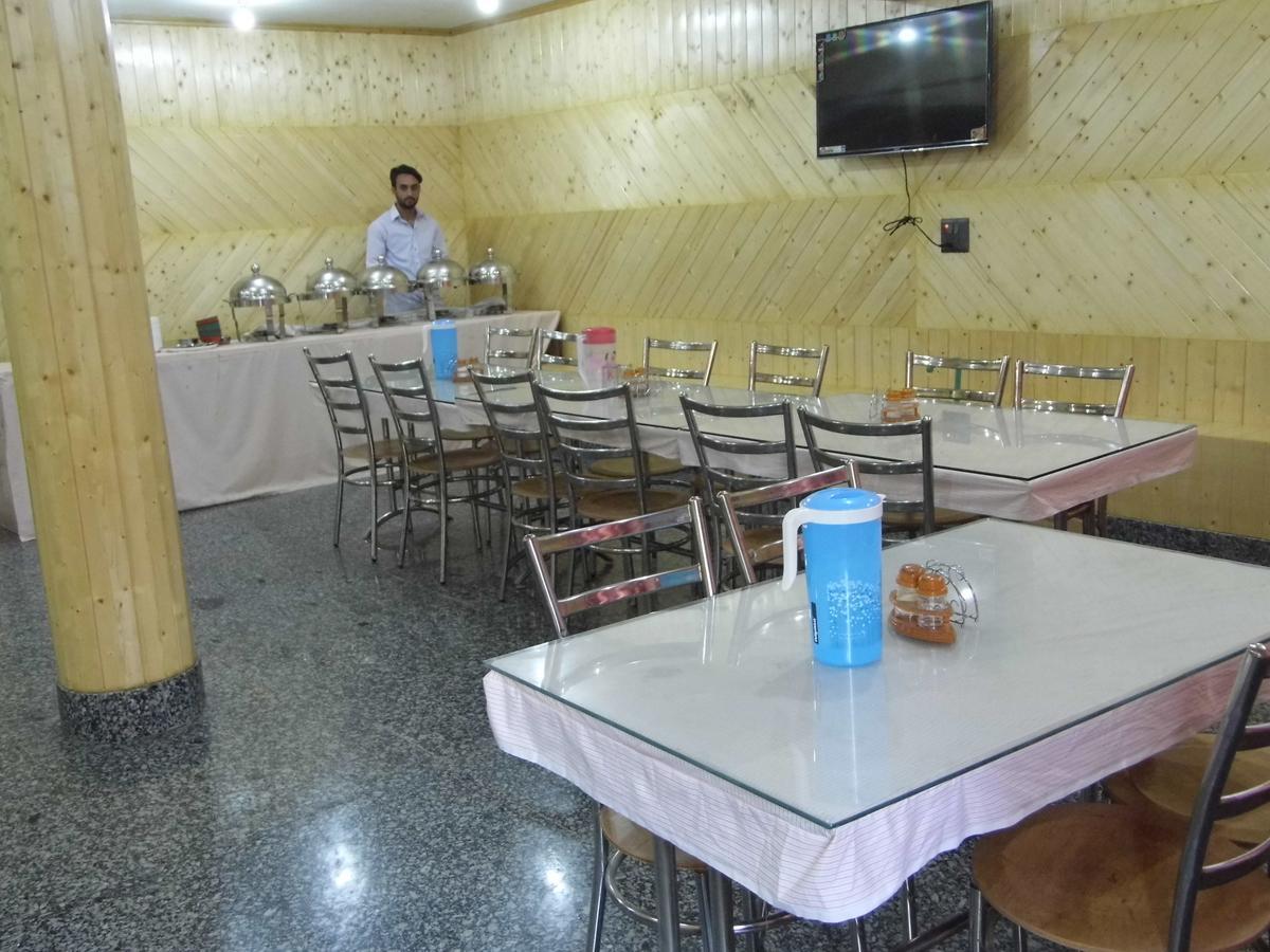 Hotel Gulmarg House Экстерьер фото